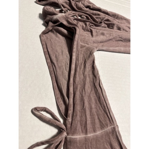 American Eagle Women's Soft‎ & Sexy Shirt Mauve Cold Shoulder Bell Sleeve XXS - Picture 16 of 16